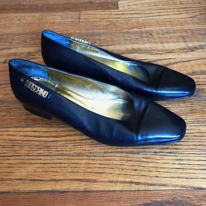 Vintage Moschino Black leather Low Heels 38.5